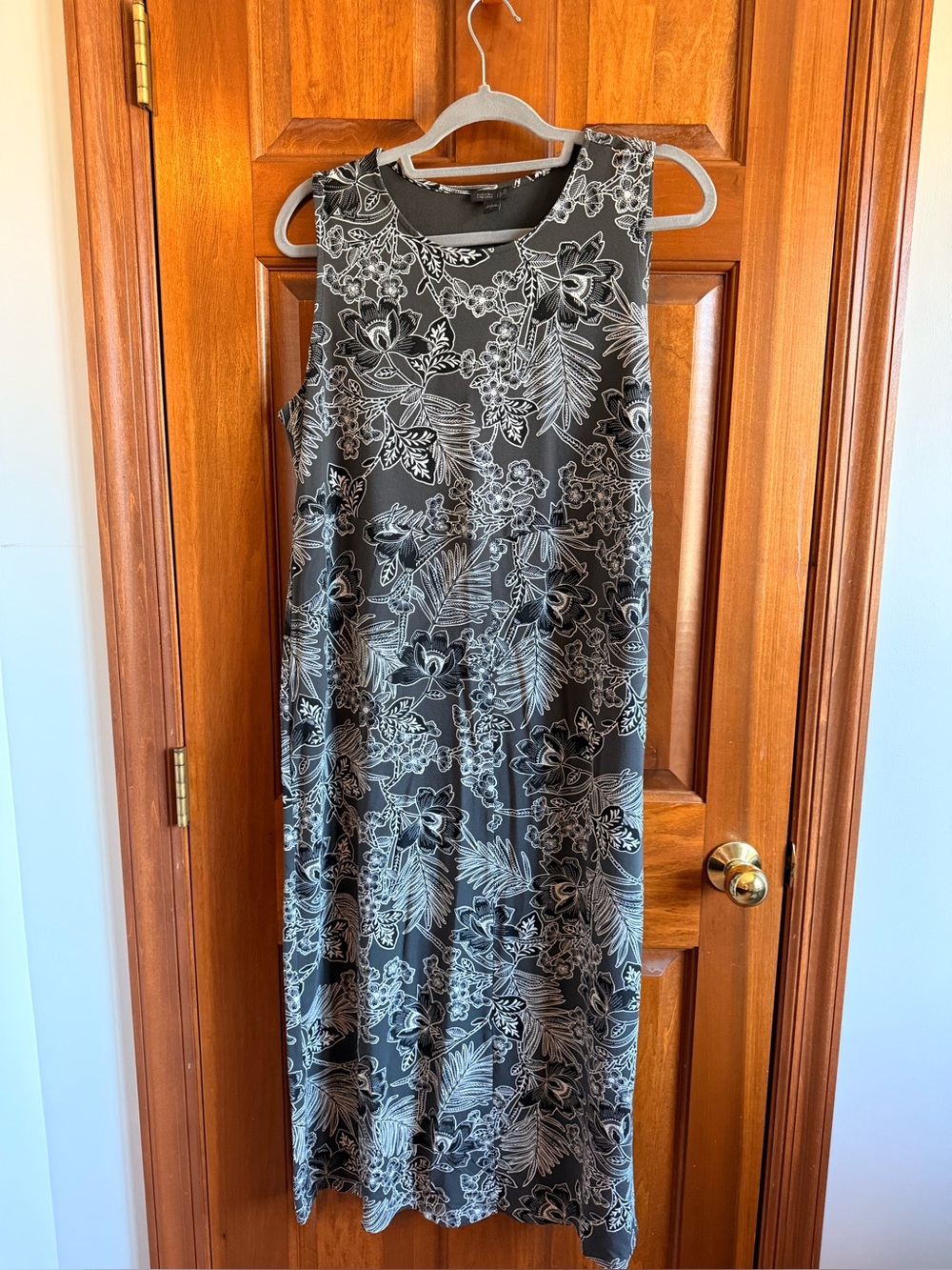 J.Jill Wearever Black Floral Maxi Dress Sleeveless Size Large